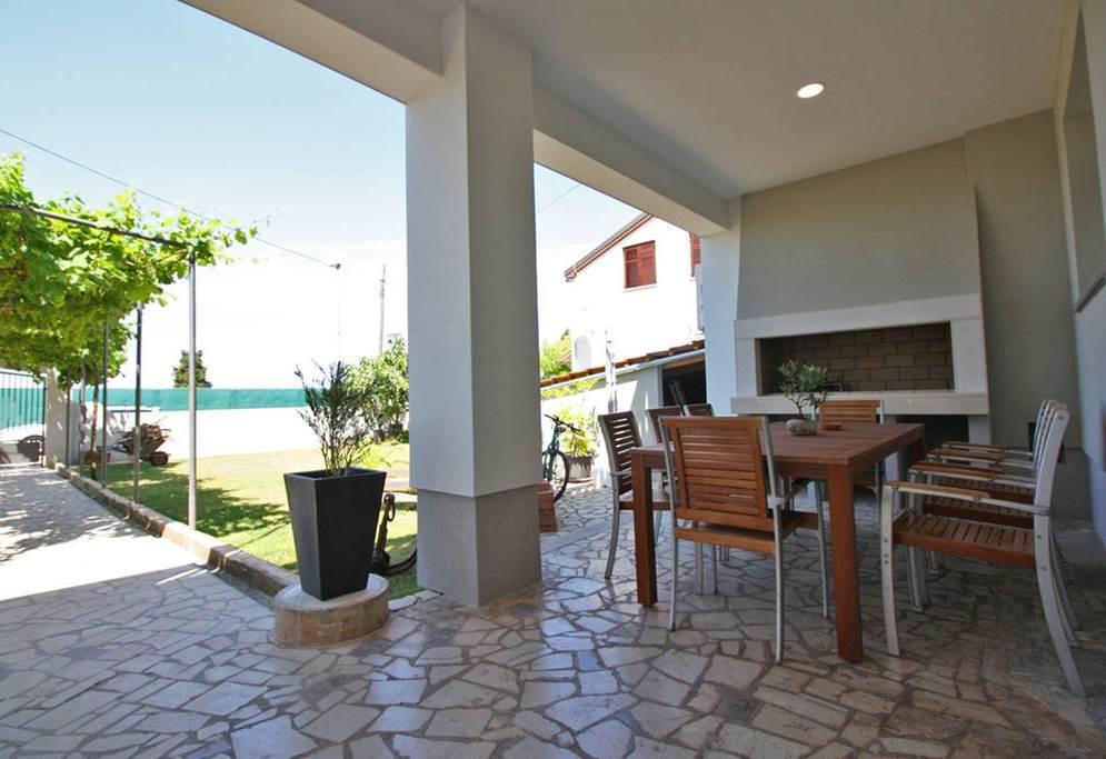 Apartments Pineta Franko فاجانا المظهر الخارجي الصورة